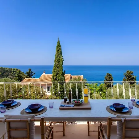Luxury In Villa