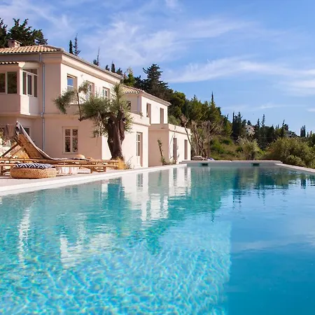 Luxury In Villa *
